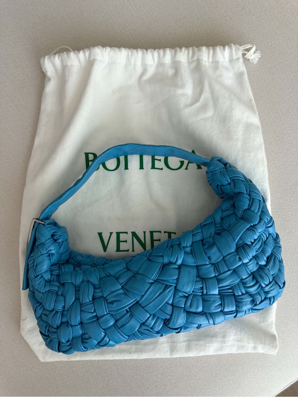 Bottega Veneta Intrecciato Banana Shoulder Bag in Blue - Picture 2 of 12
